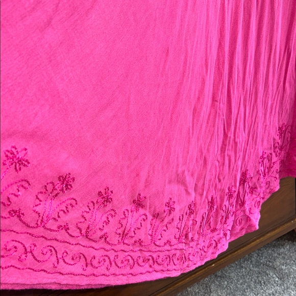 Pink Beach Cover with Lace Detail- Top size Large w/lots of room in bottom - Picture 5 of 6